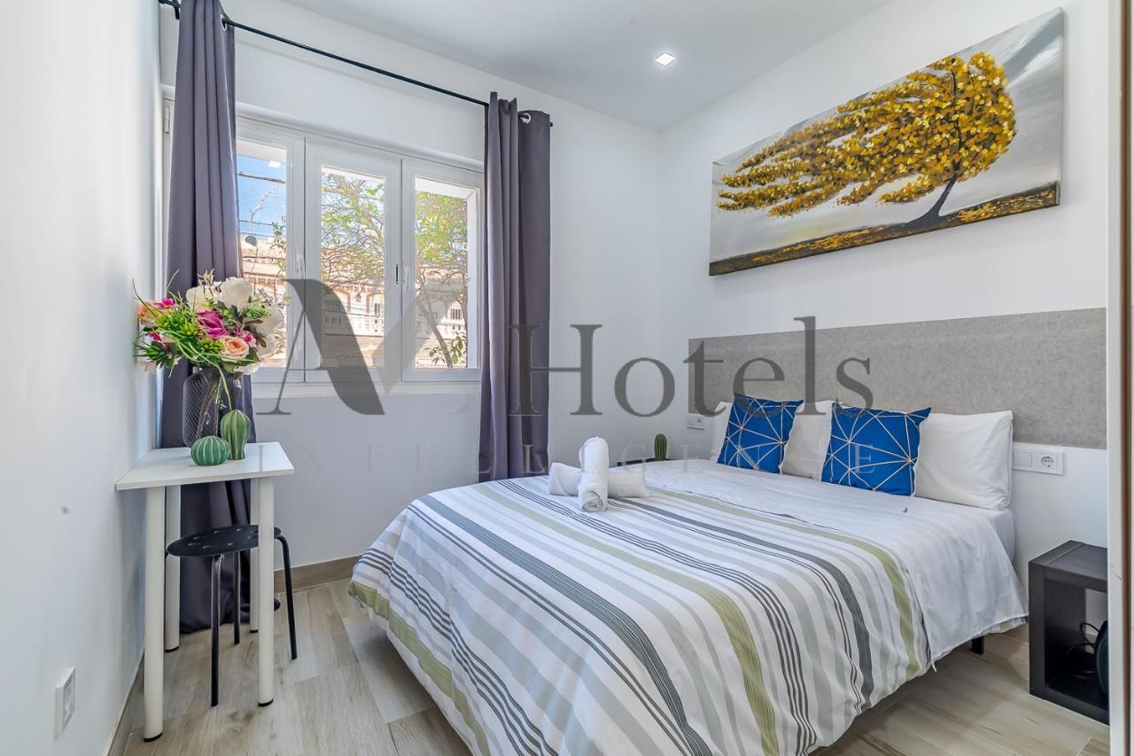 Ayz Silvela - Auto Check-In Property Malaga Exterior photo