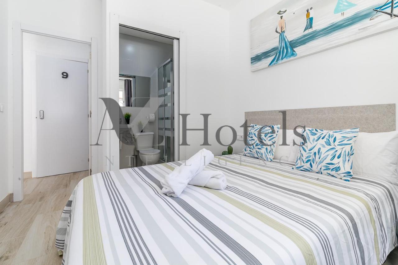 Ayz Silvela - Auto Check-In Property Malaga Exterior photo